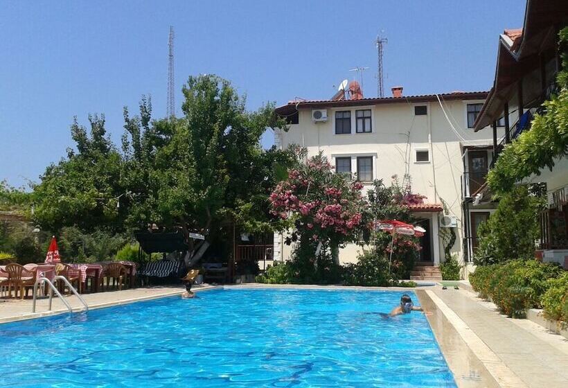 هتل Cigdem Pansiyon