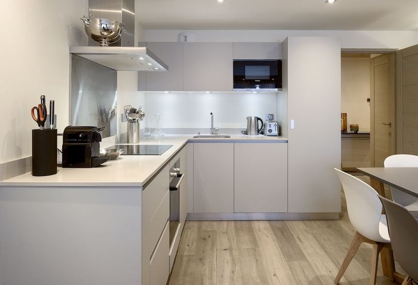 Le C Residence Apartment T3 Cabin A03