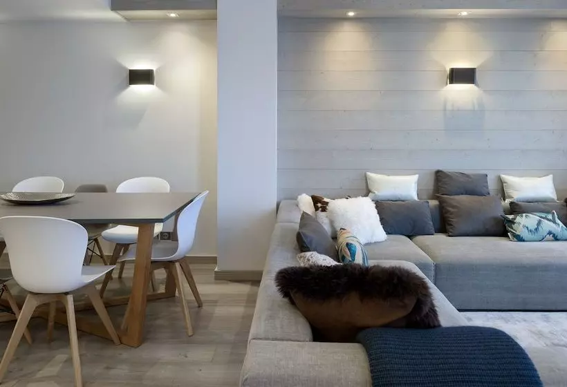 Le C Residence Apartment T3 Cabin A03
