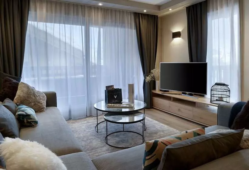 Le C Residence Apartment T3 Cabin A03