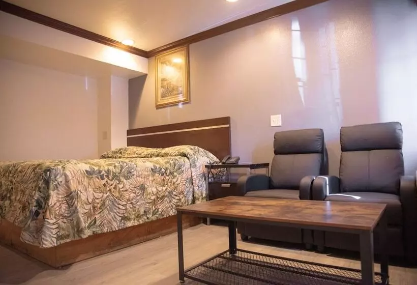 モーテル Starlight Inn La Brea