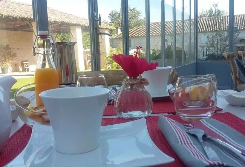 Majatalo Les Hauts De Chalonne