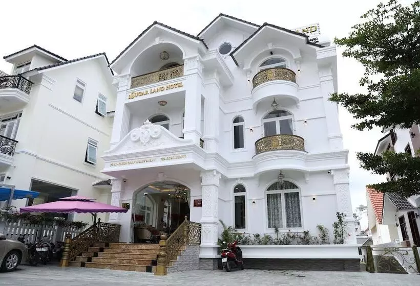 Sugar Land Villa Hotel Dalat