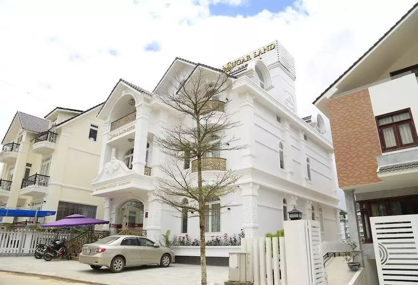 Sugar Land Villa Hotel Dalat