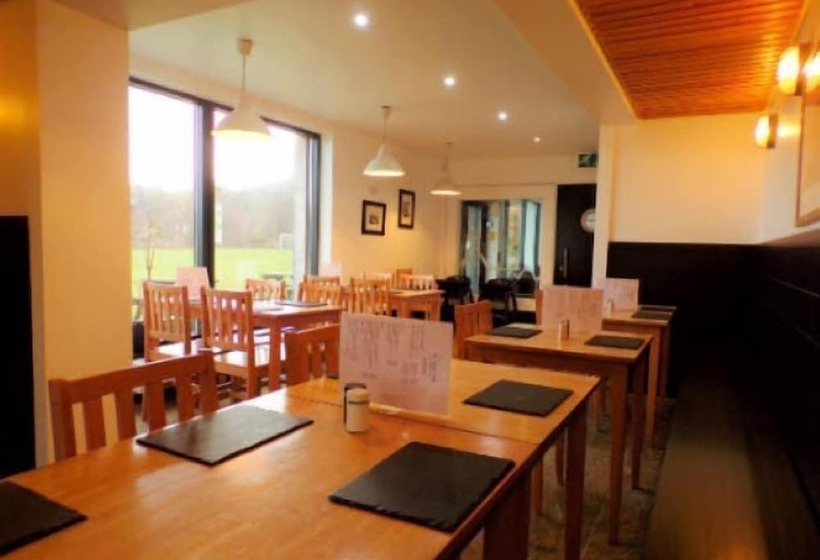 An Cala Cafe And Bunkhouse Hostel