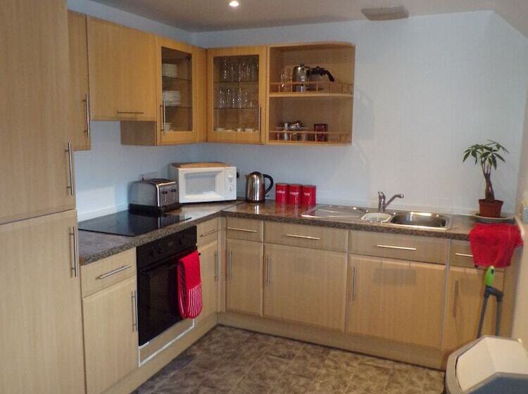 An Cala Cafe And Bunkhouse Hostel