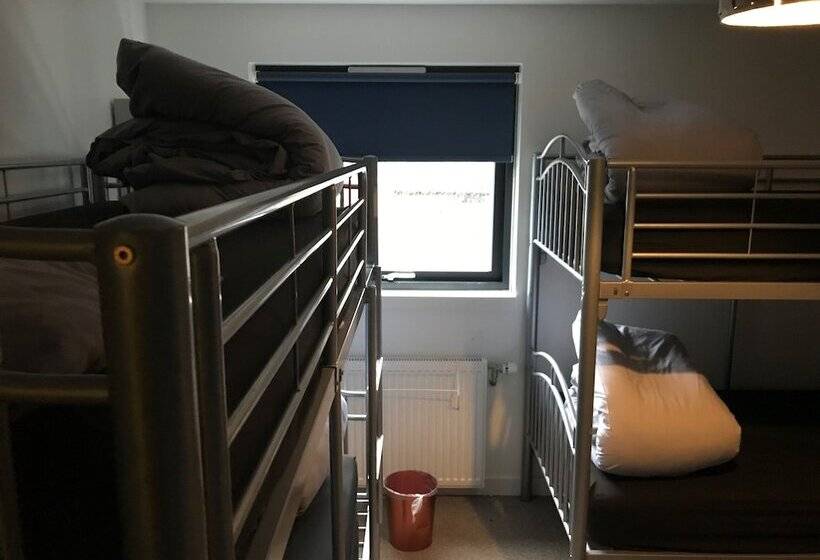 An Cala Cafe And Bunkhouse Hostel