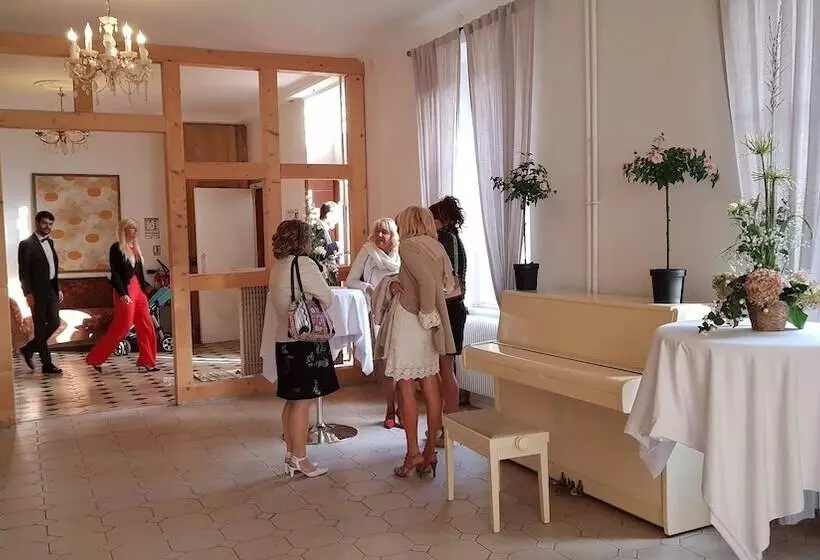 B&b Relais Du Gensbourg