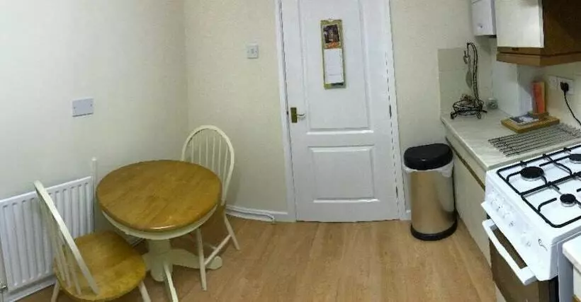 Aamiaismajoitus (B&B) 42 Beaumont Rise Rental   Worksop