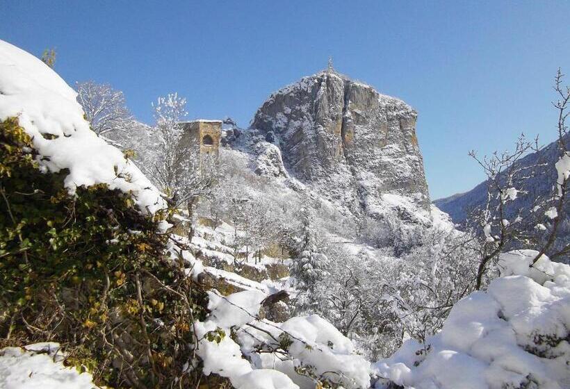 تختخواب و صبحانه Aqui Sian Ben