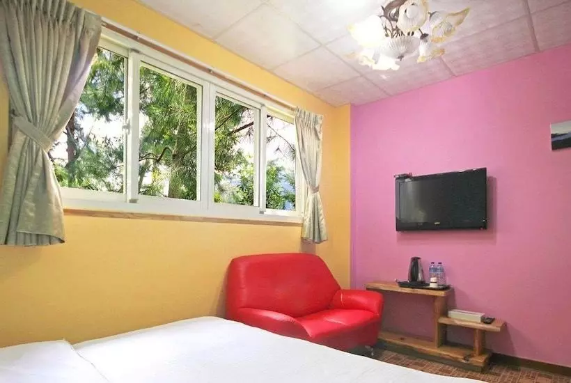 تختخواب و صبحانه Nantou Fruit House