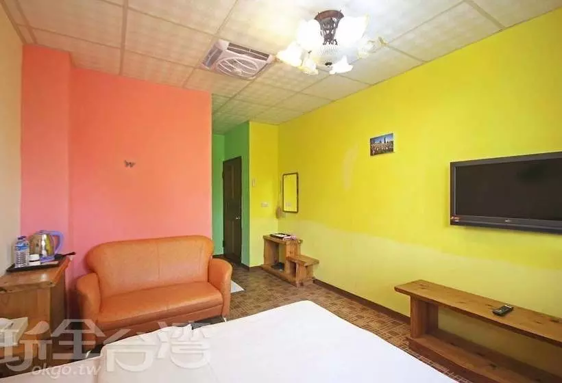 تختخواب و صبحانه Nantou Fruit House