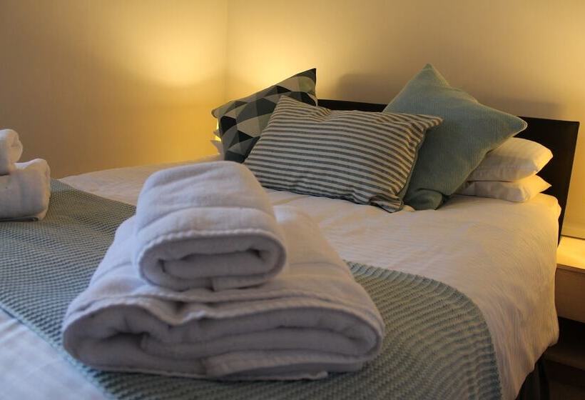 Bed and Breakfast Jolly Sailor Fish On The Quay