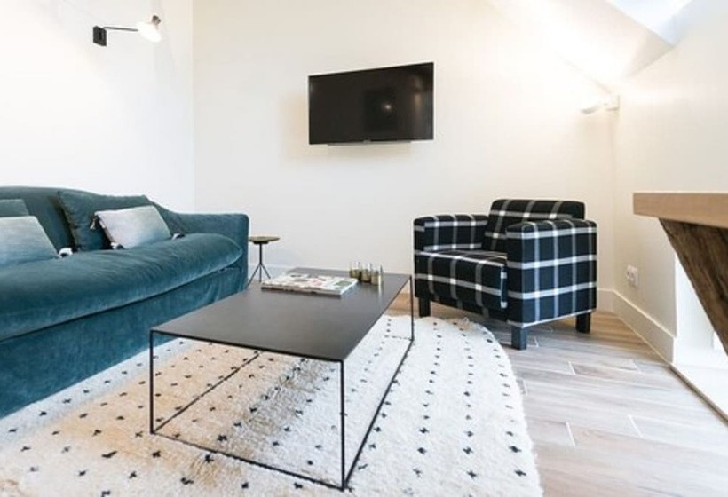 Bed and Breakfast La Maison Deveney Mars