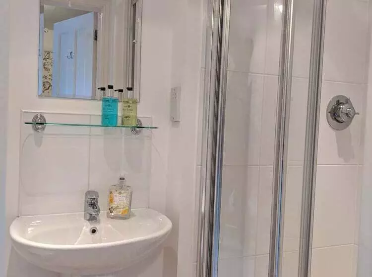 Bed and Breakfast Lee House