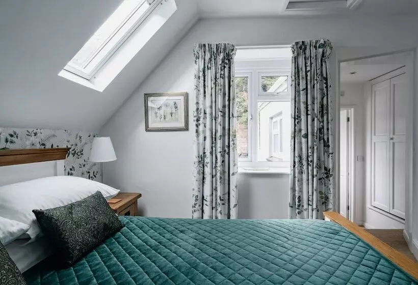 Bed and Breakfast Lee House