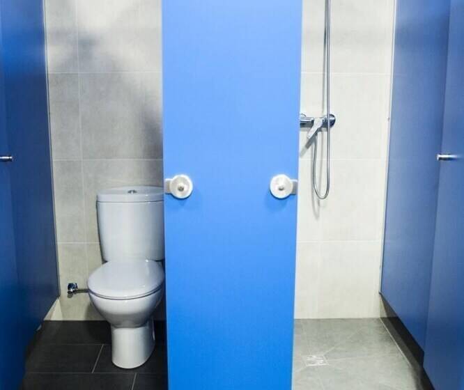 De Camino Albergue Hostel