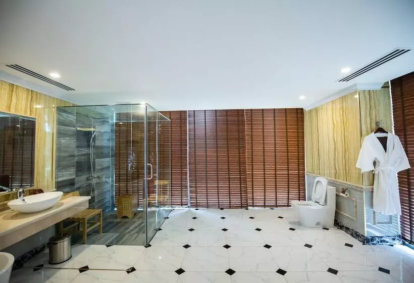 هتل Central Luxury Hạ Long
