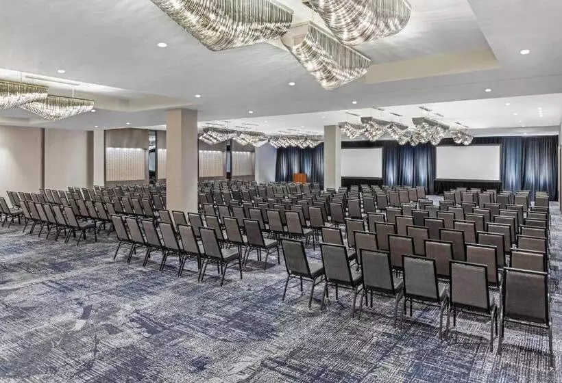 Hotelli Envue, Autograph Collection