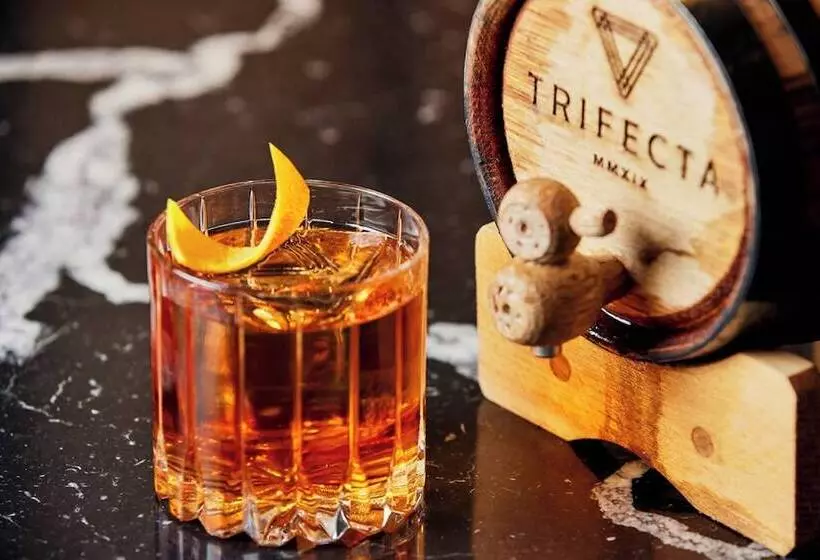 Four Seasons Hotel One Dalton Street, Boston