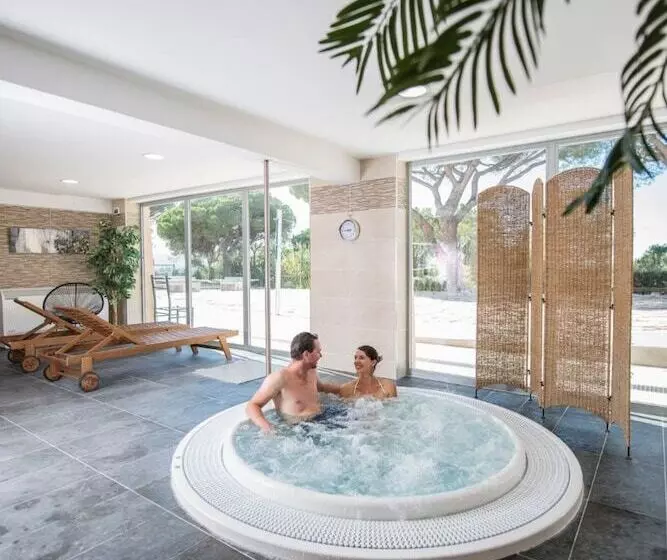 ホテル Ulvf Les Residences Du Colombier