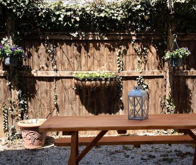 בית מלון כפרי Nest Hudson