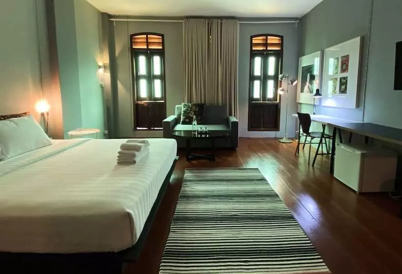 Hotelli Phuket 346 Guest House