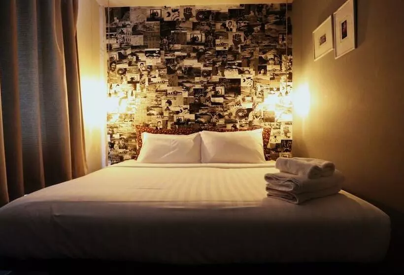 Hotelli Phuket 346 Guest House