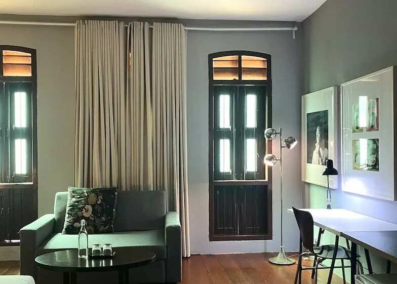 Hotelli Phuket 346 Guest House