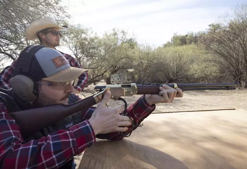 Maaseutuhotelli Kay El Bar Guest Ranch