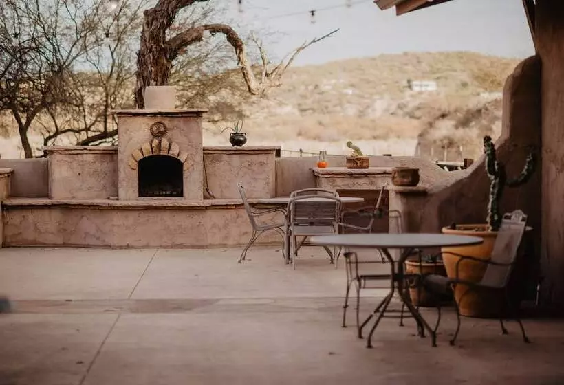 Maaseutuhotelli Kay El Bar Guest Ranch