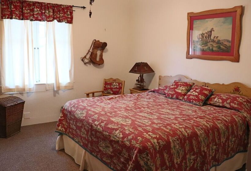 فندق ريفى Kay El Bar Guest Ranch