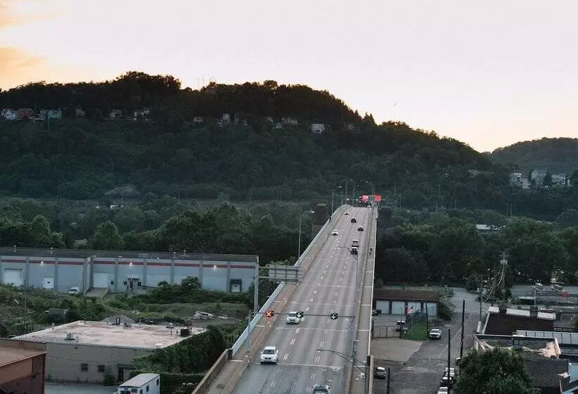 ホテル Tryp By Wyndham Pittsburgh/lawrenceville