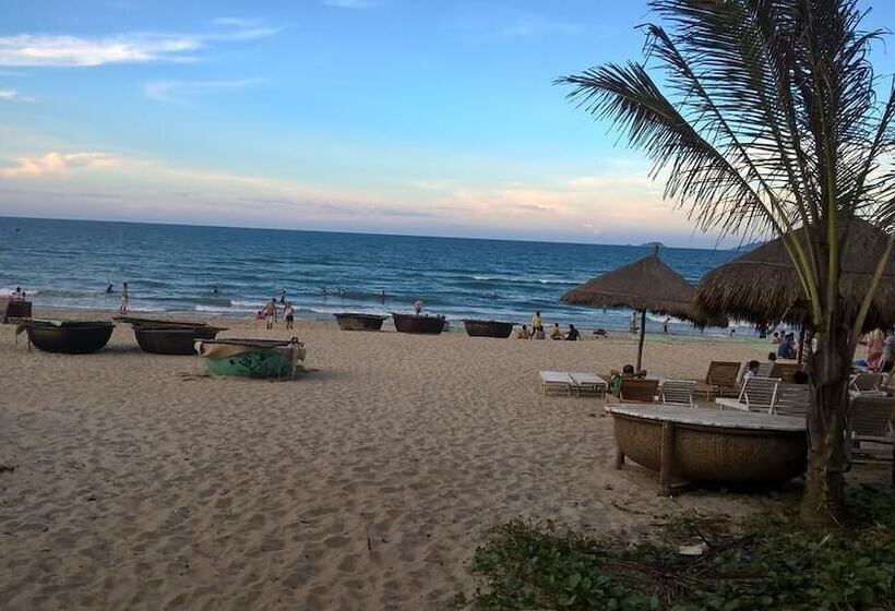 هتل Yellow Daisy Villa