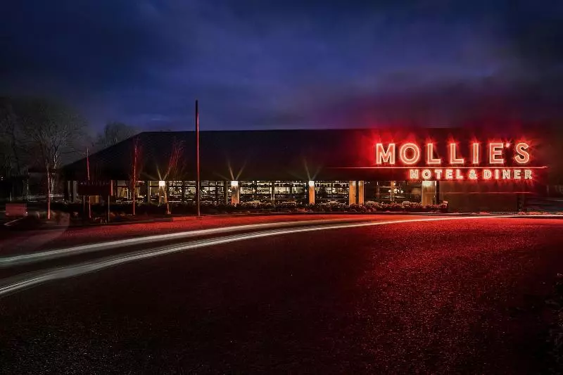 Mollie S Motel & Diner Oxfordshire