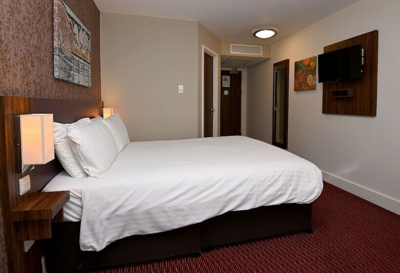 Penny Hedge, Whitby By Marston S Inns