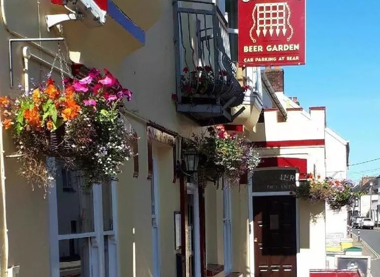The Castle Inn