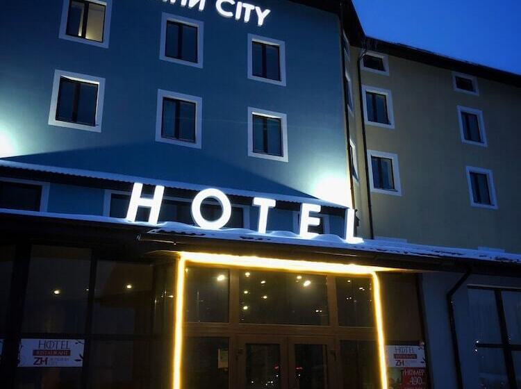 هاستل & Restaurant Zhuliany City