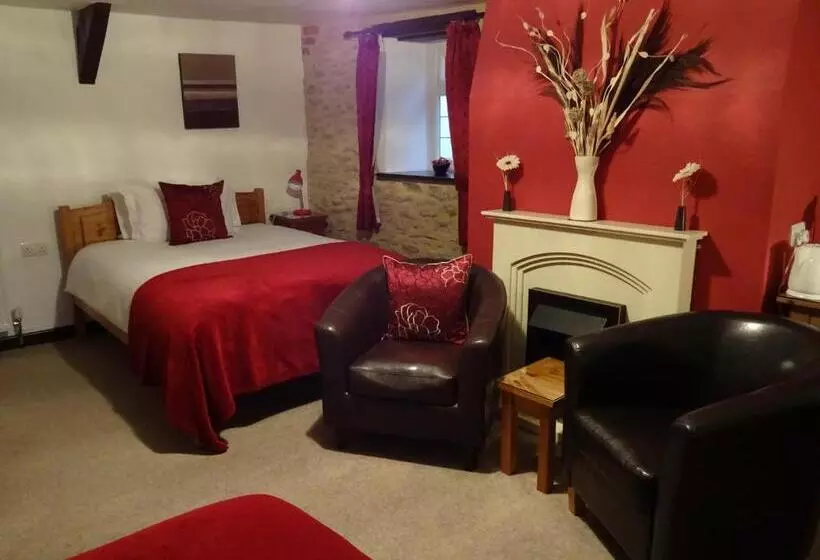 تختخواب و صبحانه Quiet Woman House