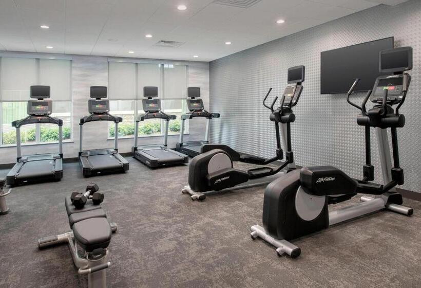 בית מלון כפרי Fairfield Inn & Suites By Marriott New Orleans Metairie