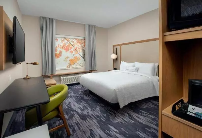 Hotelli Fairfield Inn & Suites By Marriott New Orleans Metairie