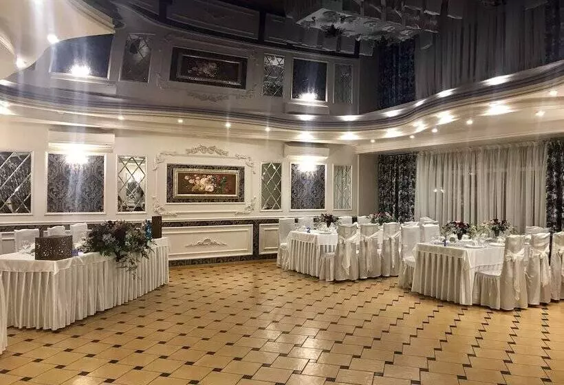 Hotelli Inn On Zhytomyrska