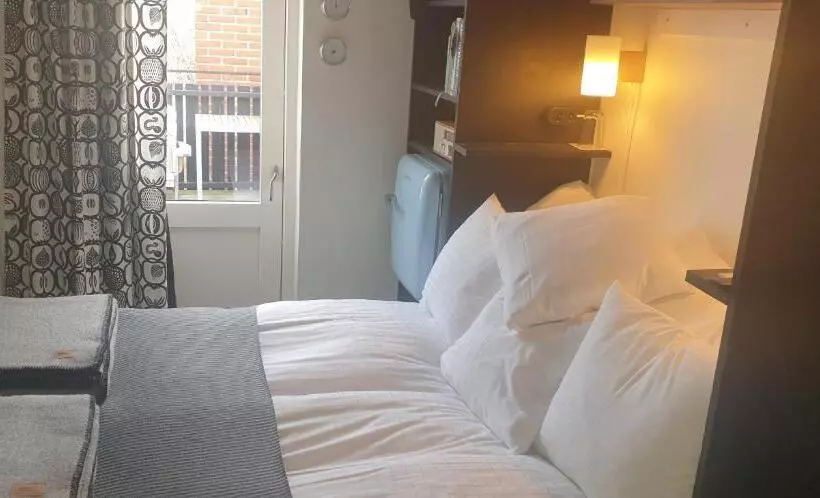 Hotelli L Hanöbris På Kivik