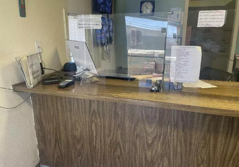 モーテル Days Inn By Wyndham Bakersfield