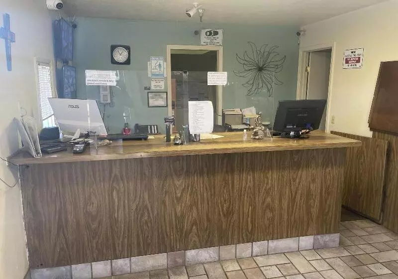 モーテル Days Inn By Wyndham Bakersfield