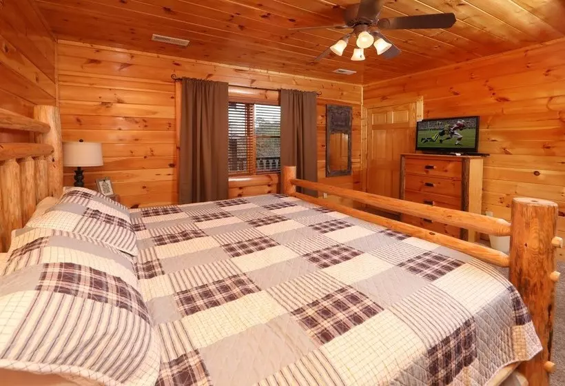 Playhouse Cinema   Four Bedroom Cabin