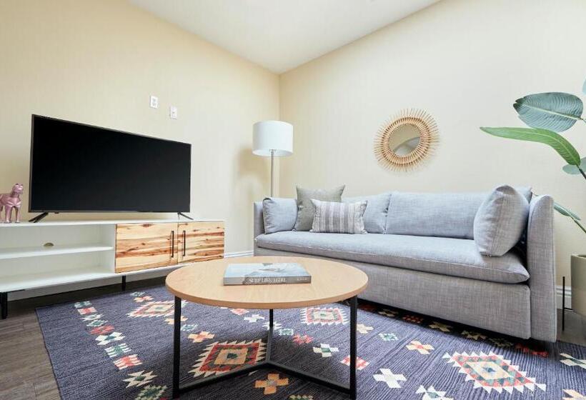 Kasa Gaslamp Quarter San Diego