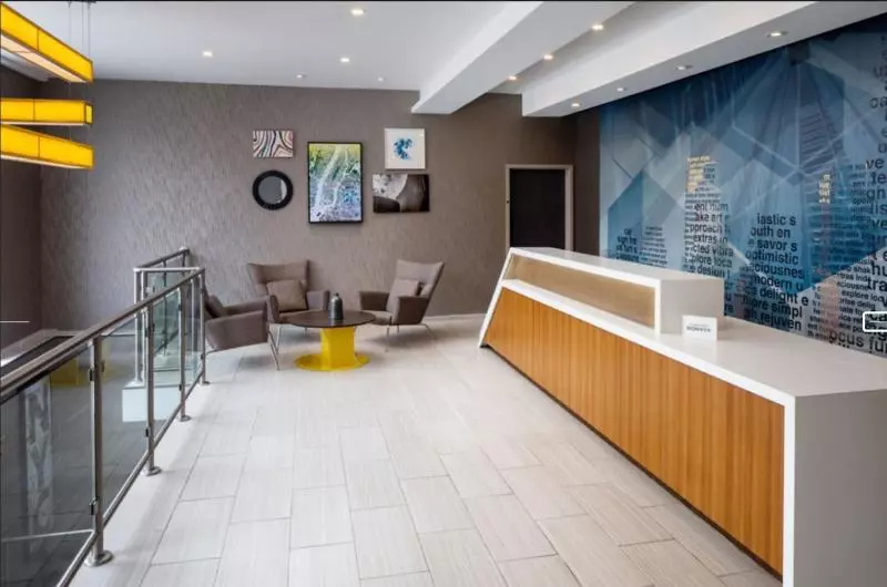 Springhill Suites By Marriott New York Jfk Airport/jamaica