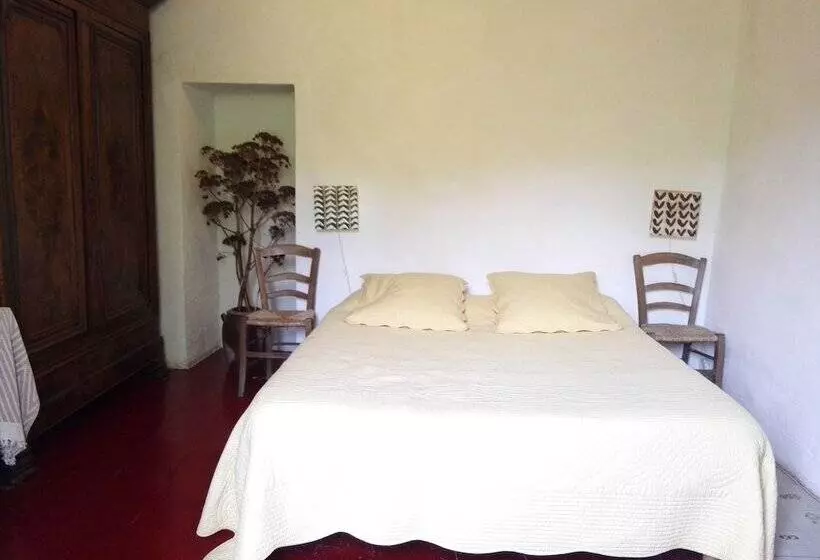 Aamiaismajoitus (B&B) Auberge Le Tilleul, Chambres D Hôtes