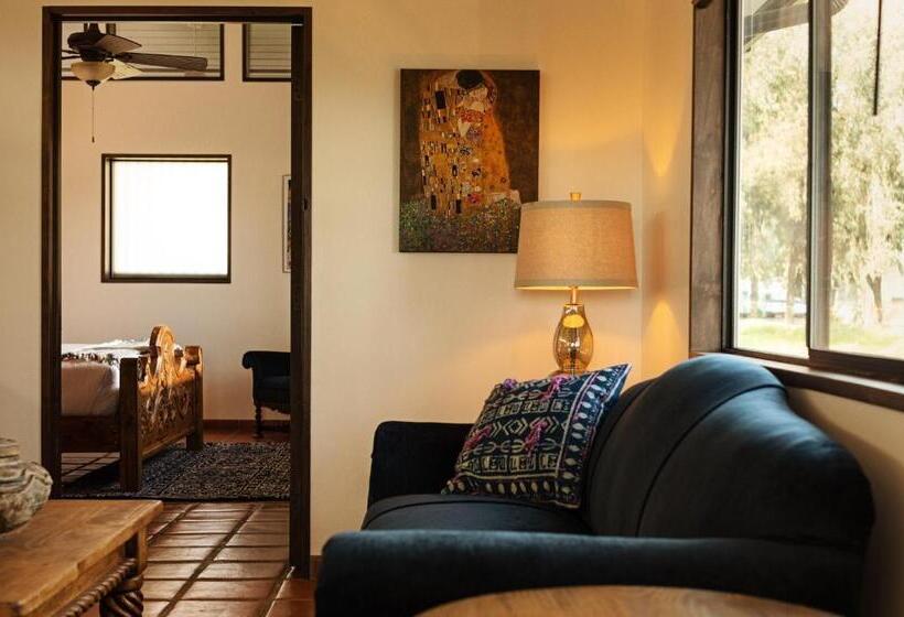 Bed and Breakfast La Lomita Ranch